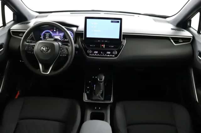 Toyota Corolla Cross (2026) thumbnail 4