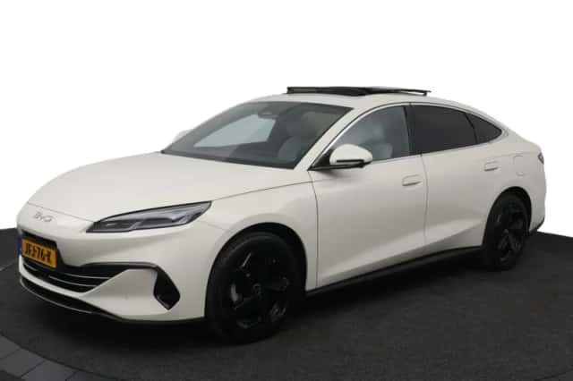 BYD SEAL 6 (2025) thumbnail 1