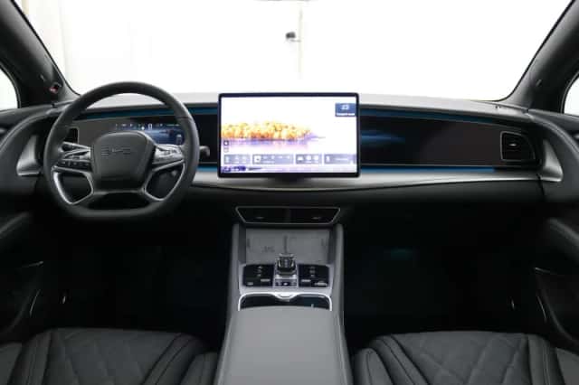 BYD SEALION 7 (2026) thumbnail 4