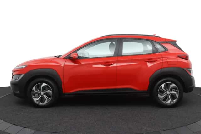 Hyundai Kona (2021) thumbnail 5