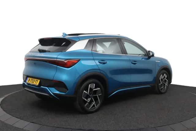 BYD Atto 3 (2022) thumbnail 3