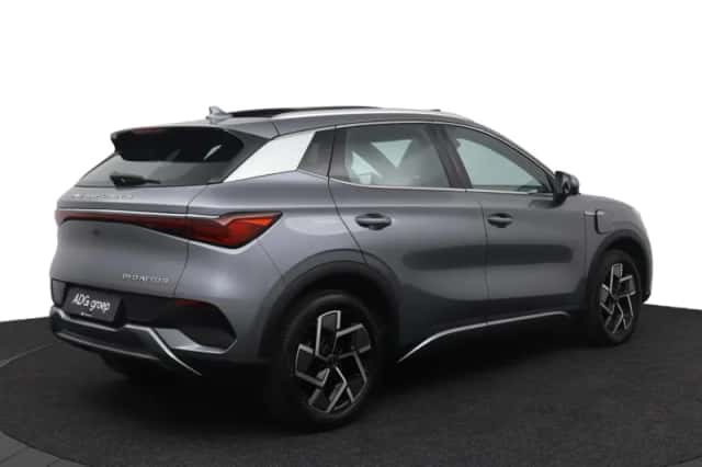 BYD Atto 3 (2023) thumbnail 4