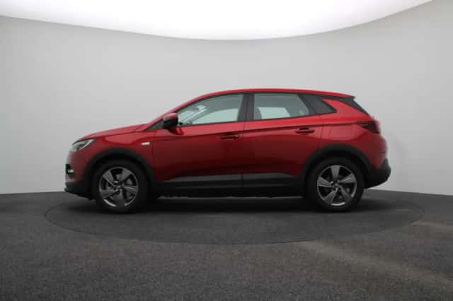Opel Grandland (2021) thumbnail 2