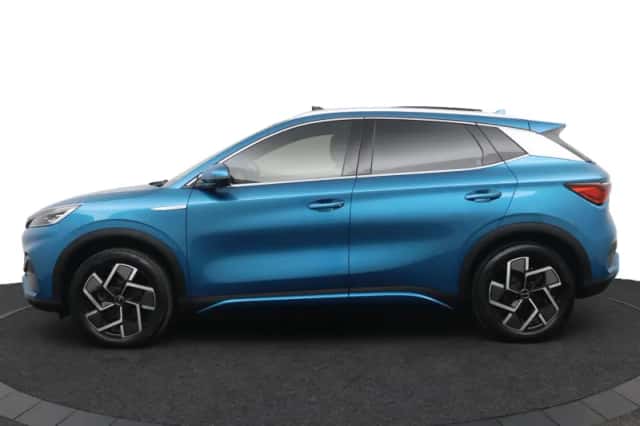 BYD Atto 3 (2023) thumbnail 3