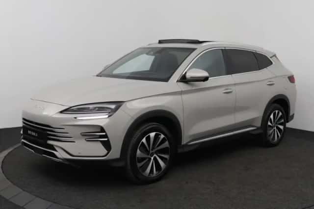BYD Seal U (2026) thumbnail 1