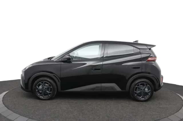 BYD Dolphin Surf (2026) thumbnail 2