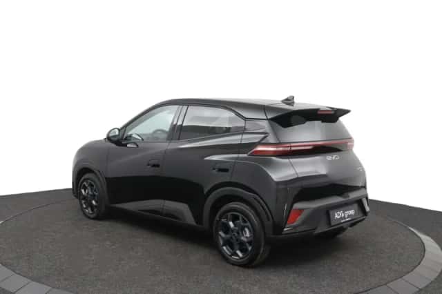 BYD Dolphin Surf (2026) thumbnail 3