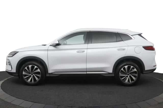 BYD Seal U (2026) thumbnail 3