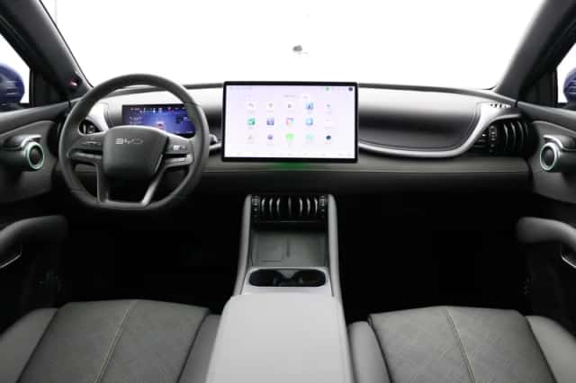 BYD Atto 3 (2026) thumbnail 4