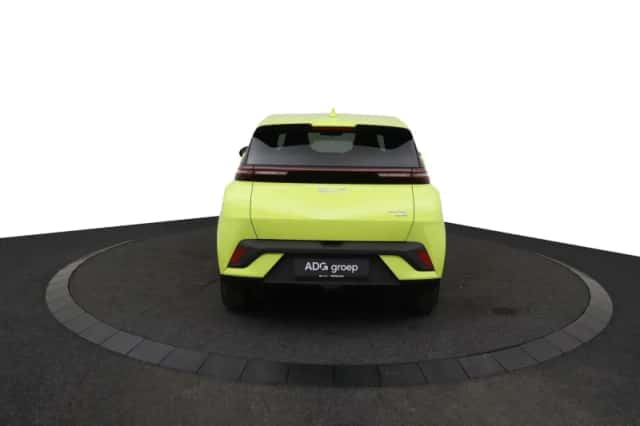 BYD Dolphin Surf (2026) thumbnail 4