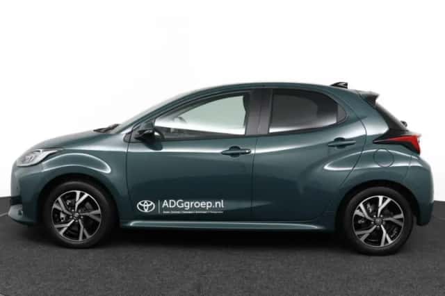 Toyota Yaris (2025) thumbnail 3