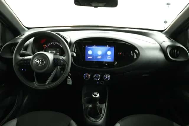 Toyota Aygo X (2025) thumbnail 4