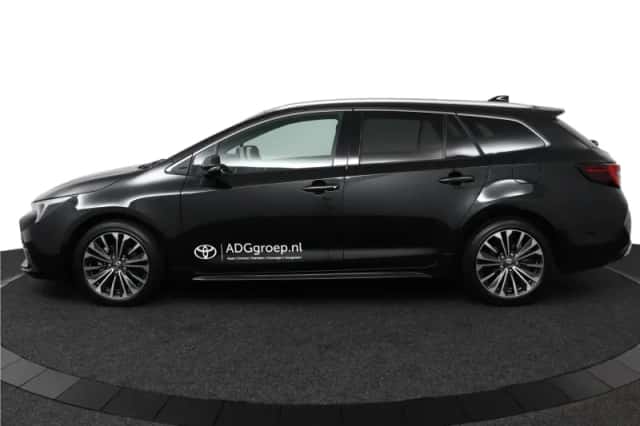 Toyota Corolla (2025) thumbnail 3