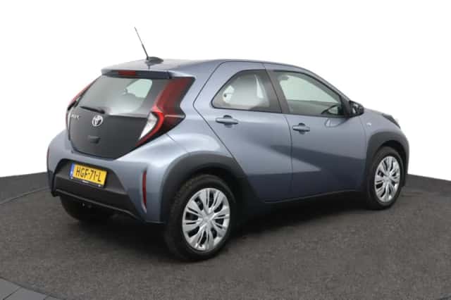 Toyota Aygo X (2025) thumbnail 2