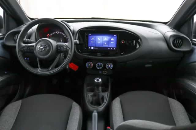 Toyota Aygo X (2025) thumbnail 4