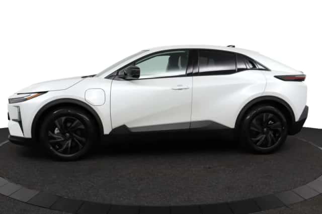 Toyota C-HR+ (2026) thumbnail 3