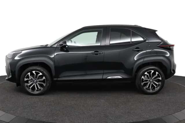 Toyota Yaris Cross (2026) thumbnail 3