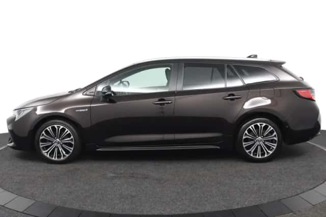 Toyota Corolla (2019) thumbnail 3