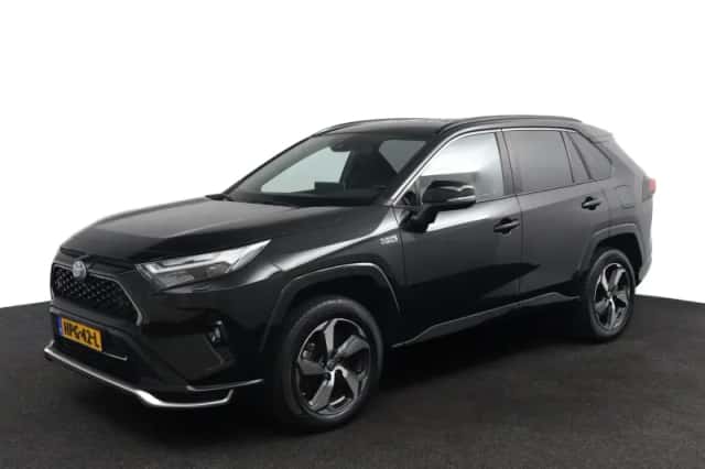 Toyota RAV4 (2022) thumbnail 1