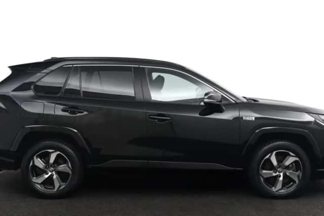 Toyota RAV4 (2022) thumbnail 6