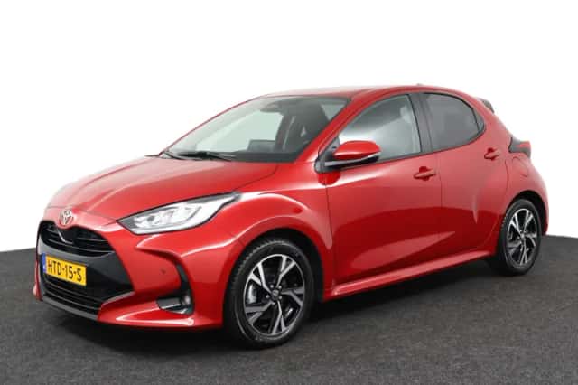 Toyota Yaris (2025) thumbnail 1