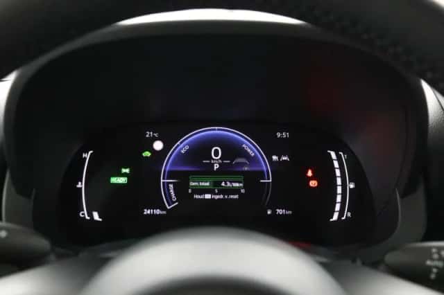 Toyota Yaris (2025) thumbnail 6