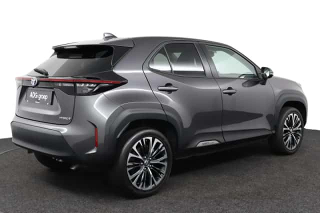 Toyota Yaris Cross (2022) thumbnail 2