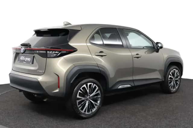 Toyota Yaris Cross (2023) thumbnail 2