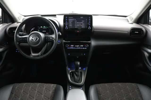 Toyota Yaris Cross (2023) thumbnail 4