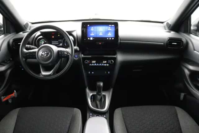 Toyota Yaris Cross (2021) thumbnail 4