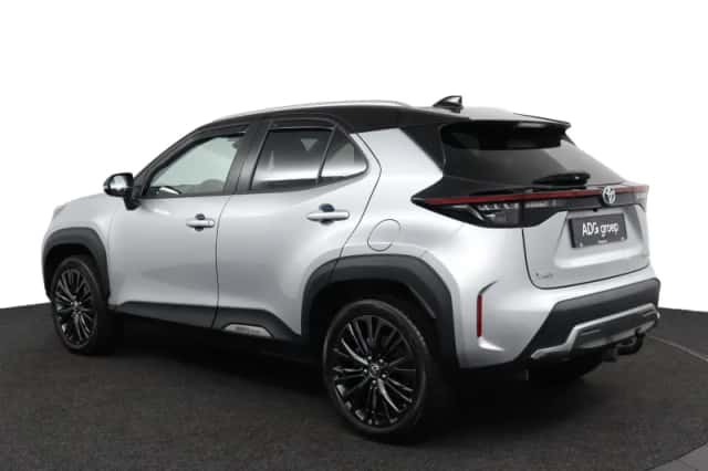 Toyota Yaris Cross (2022) thumbnail 3
