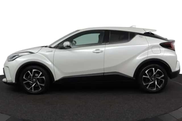 Toyota C-HR (2020) thumbnail 3