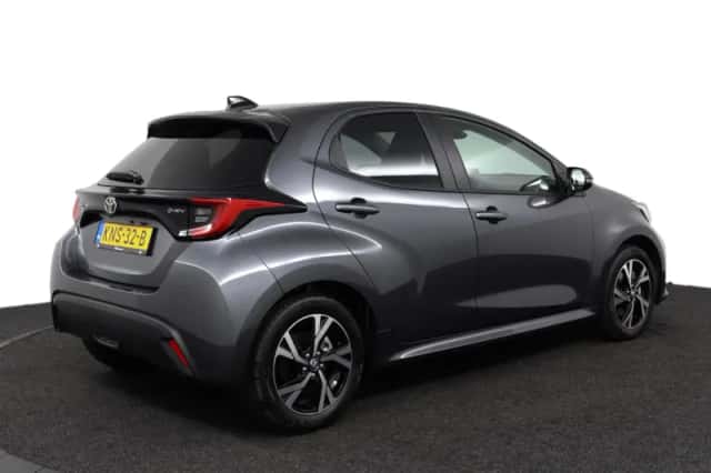 Toyota Yaris (2026) thumbnail 2