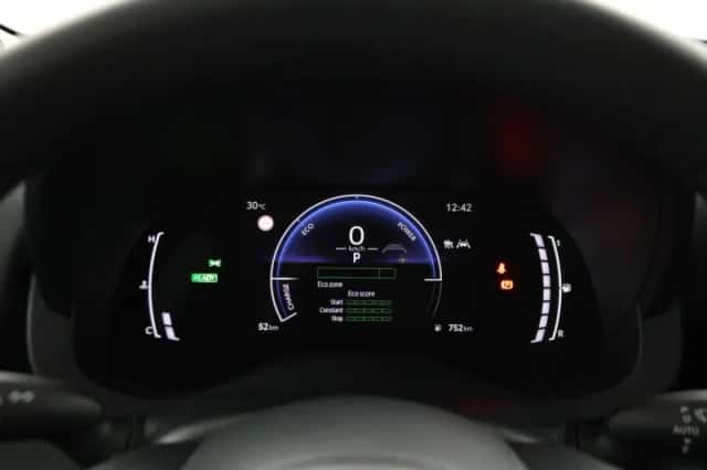 Toyota Yaris (2026) thumbnail 6