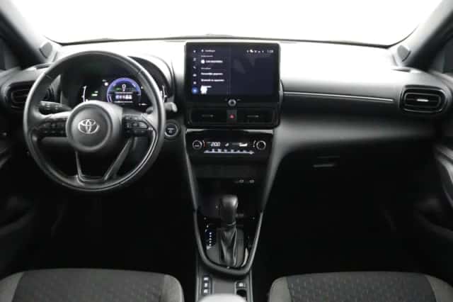 Toyota Yaris Cross (2025) thumbnail 4