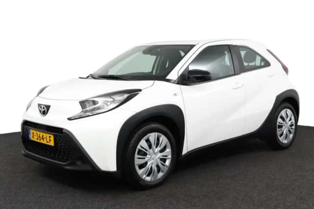 Toyota Aygo X (2024) thumbnail 1