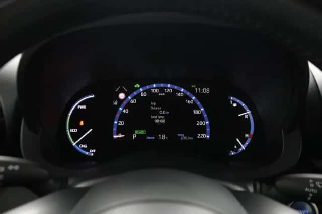 Toyota Yaris Cross (2023) thumbnail 6