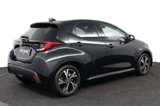 Toyota Yaris (2026) thumbnail 2