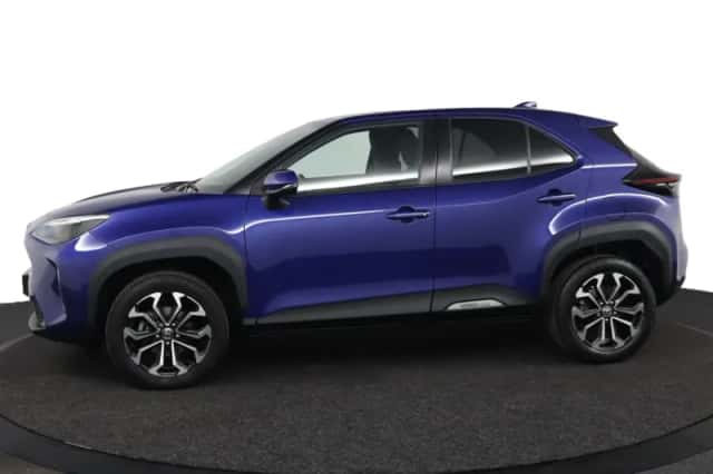 Toyota Yaris Cross (2022) thumbnail 3