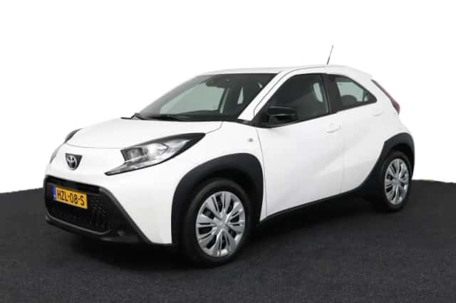 Toyota Aygo X (2025) thumbnail 1