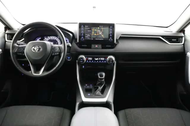 Toyota RAV4 (2019) thumbnail 4