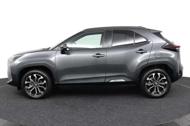 Toyota Yaris Cross (2025) thumbnail 3