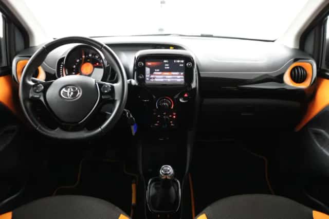 Toyota Aygo (2019) thumbnail 4