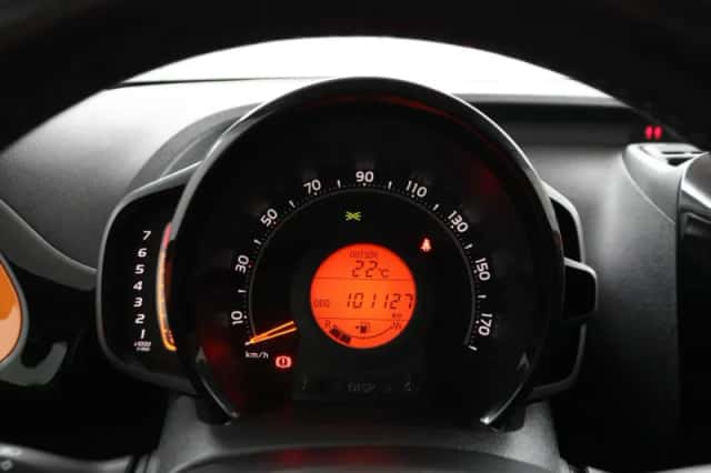 Toyota Aygo (2019) thumbnail 6