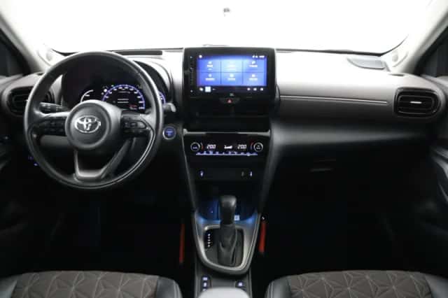 Toyota Yaris Cross (2022) thumbnail 4