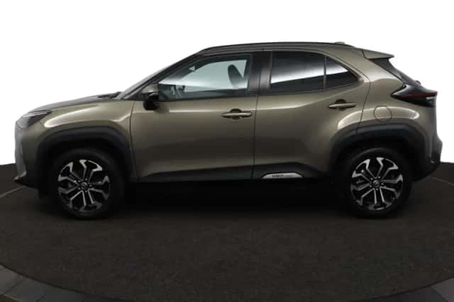 Toyota Yaris Cross (2025) thumbnail 3