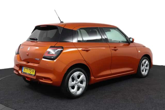 Suzuki Swift (2026) thumbnail 2