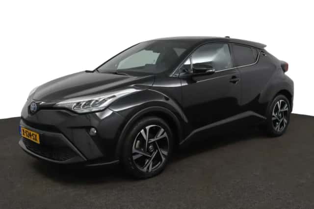 Toyota C-HR (2022) thumbnail 1