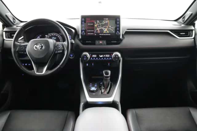 Toyota RAV4 (2021) thumbnail 4