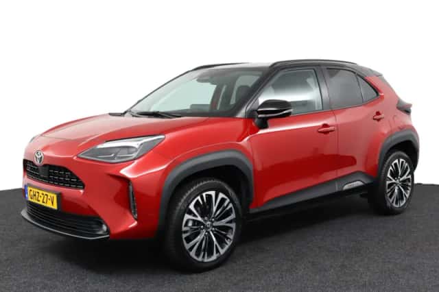 Toyota Yaris Cross (2024) thumbnail 1